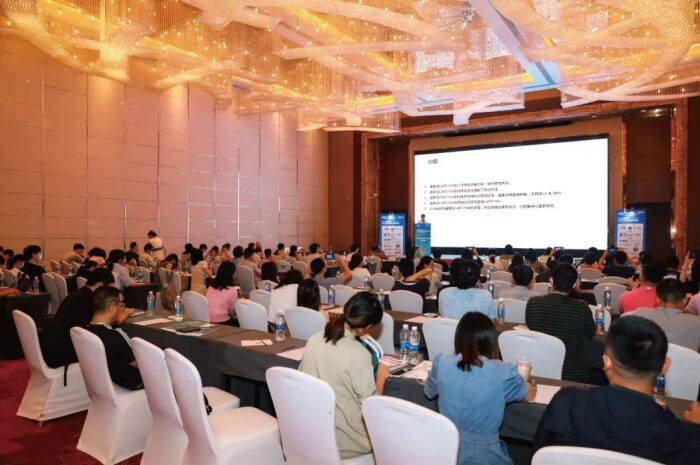 第五届中国精准医学与肿瘤免疫医治峰会-现场花絮3.jpg